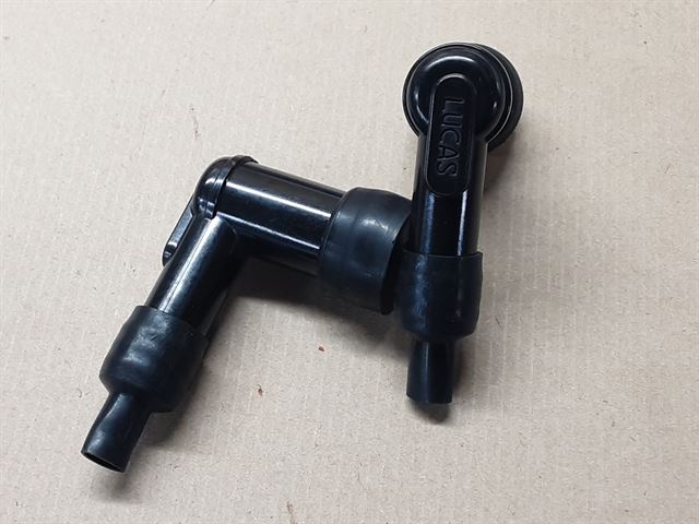 Spark Plug Cap - Lucas