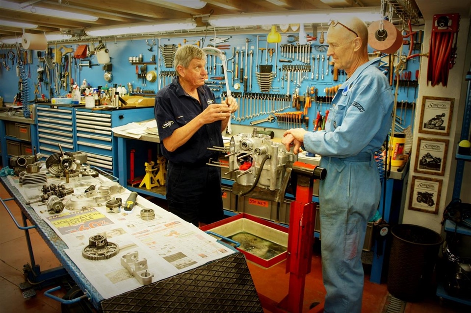Preparing the original Hailwood engine for the 40th Anniversary IoM ride in 2018
