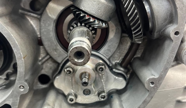 Oil Pumps for Bevel Engines